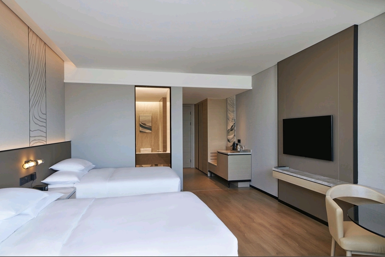 Basic Twin standard room at Courtyard Changchun Poly