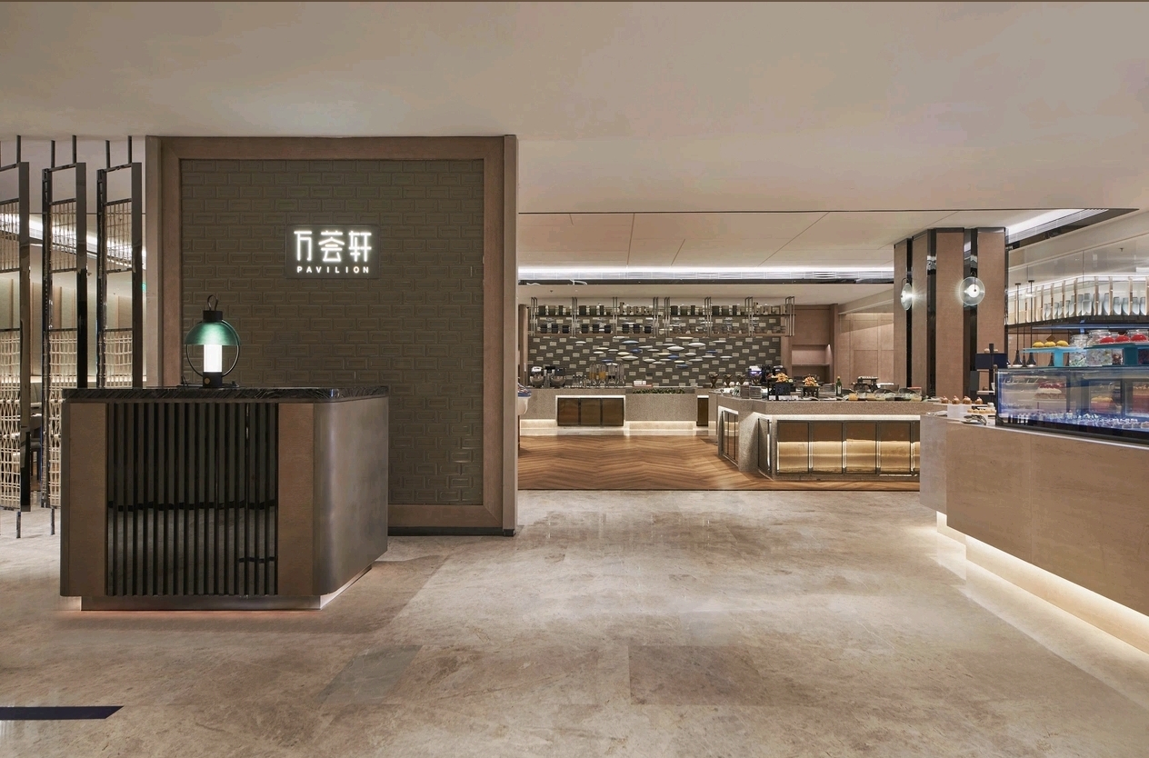 Lobby bar counter entrance area at Courtyard Changchun Poly