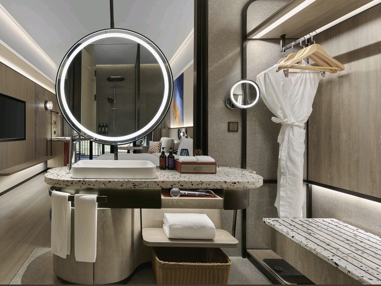Dhawa Beihai Weizhou Island bathroom vanity area — hotel furniture by Zhobai