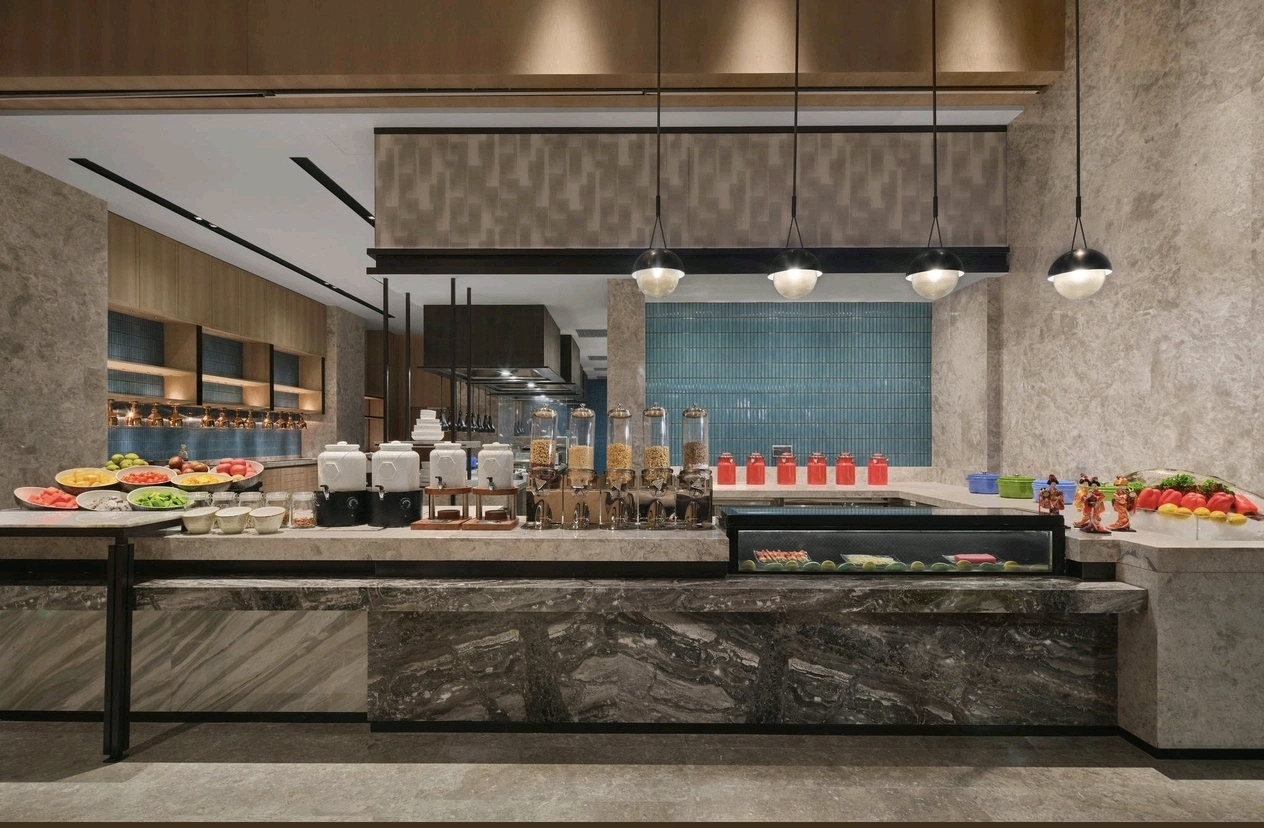 Restaurant breakfast buffet food counter at DoubleTree Zhengzhou East
