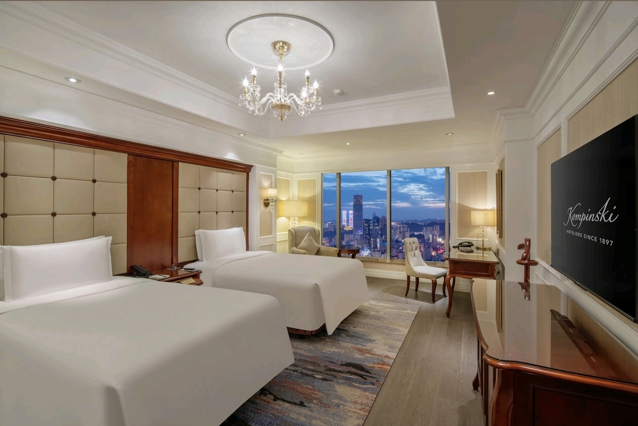 Kempinski Hotel Guiyang deluxe city view room — luxury furniture by Zhobai