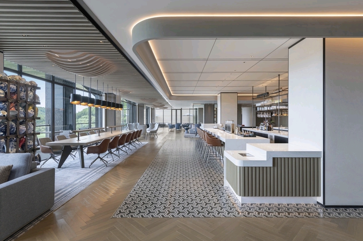 Sheraton Mianyang Xianhai all-day dining restaurant corridor bar — furniture by Zhobai