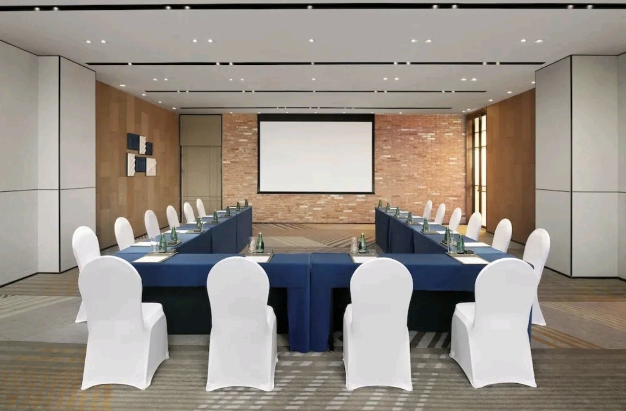 Sheraton Mianyang Xianhai blue theme boardroom meeting room — conference furniture by Zhobai