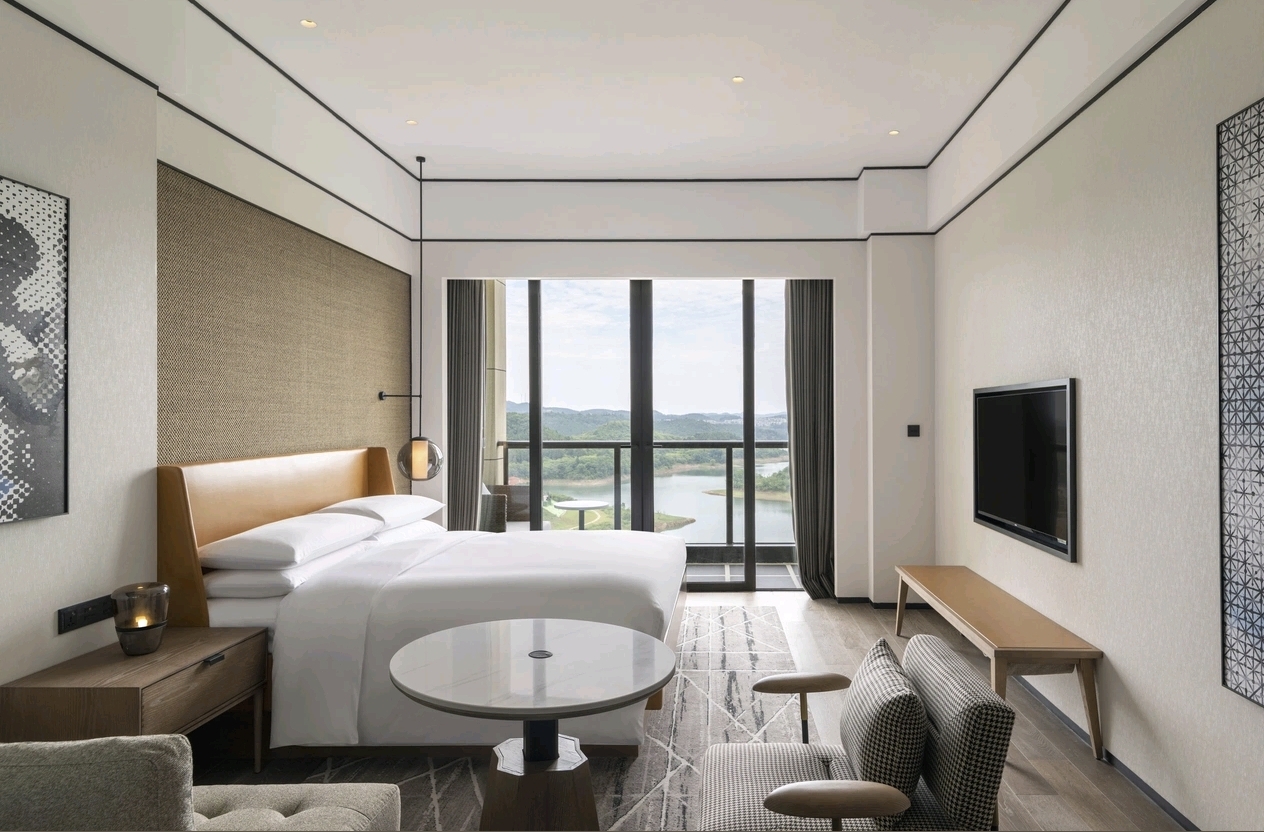 Sheraton Mianyang Xianhai deluxe lakeview suite room — suite furniture by Zhobai