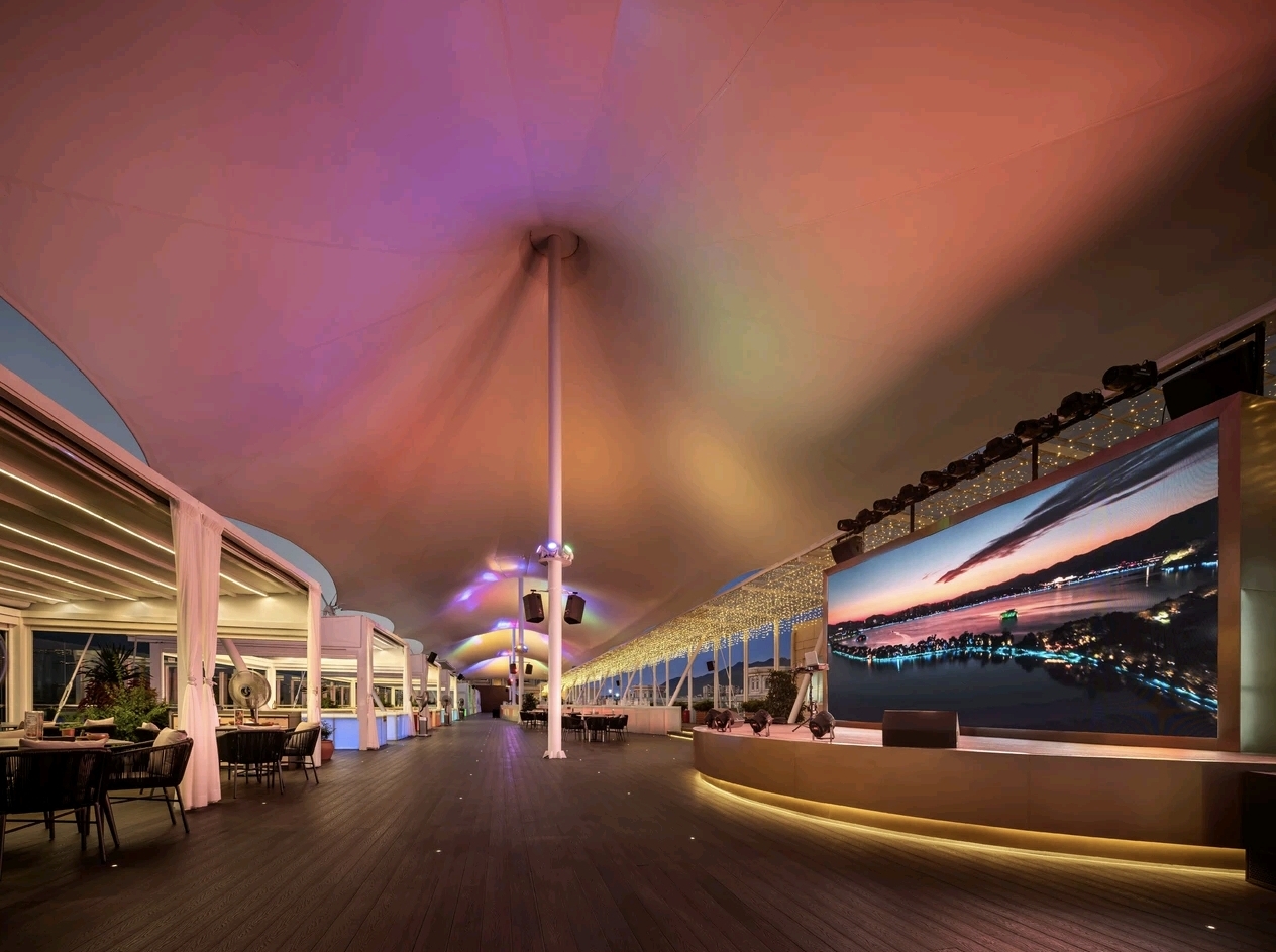 Lobby colour ceiling corridor at Wyndham Grand Zhaoqing