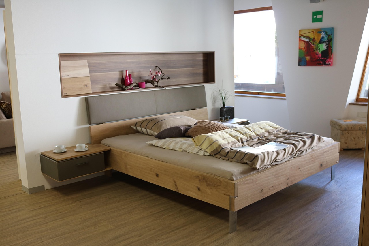 10-year warranty schedule for hotel furniture components